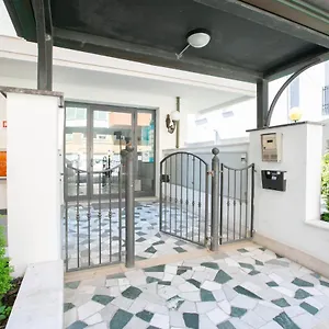 Dei Pini Hotel apartamentowy